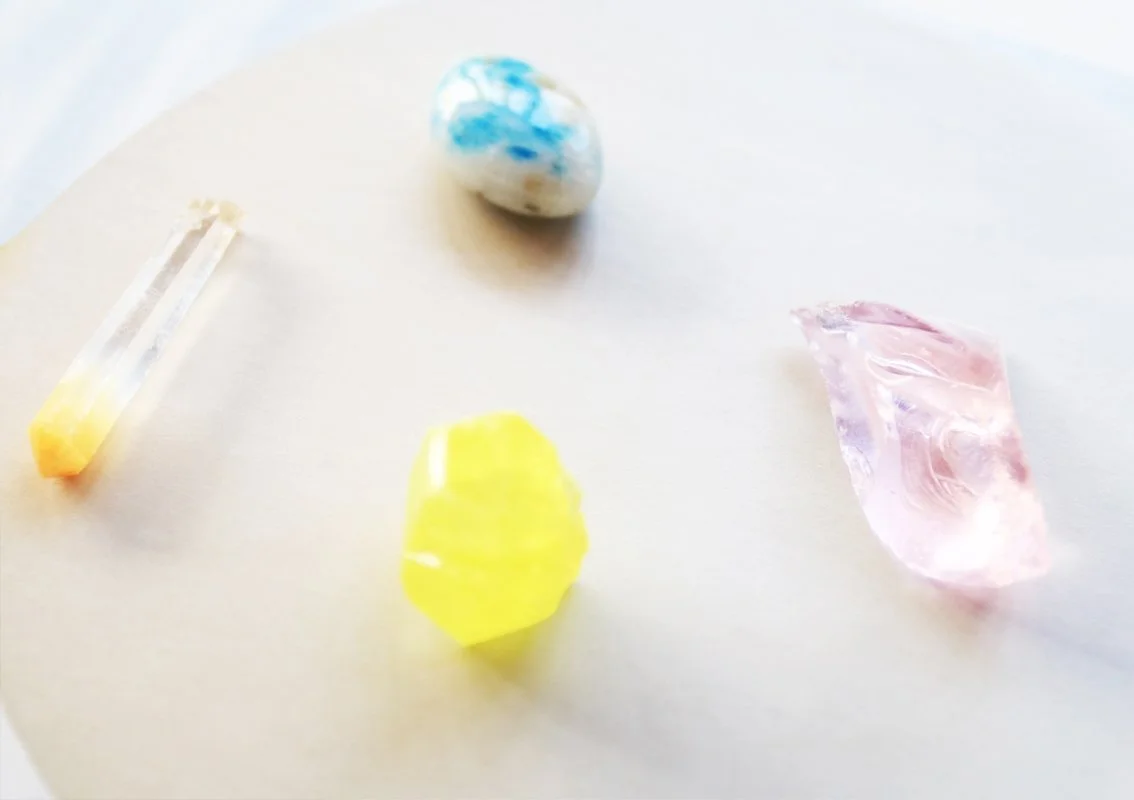 Online Storeのお知らせ

本日のインスタライブを
見てくださったみなさん
ありがとうございました✨✨
.

本日　4/1　21:00- 
online store OPENします！ 

先に、クリスタルをご覧いただけます
カートオープンは、21：00-になります

https://www.ich-himmel.com/

プロフィールからもいけますよ
.

今回は、一点ものの
繊細な波動をもつクリスタルを中心に

アメジスト、ピンクファントムクォーツ、チョコレートクォーツ、プレナイト