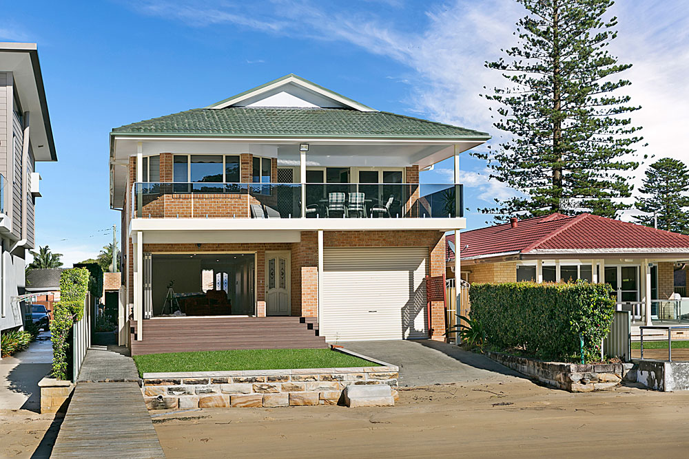 Aaron_Zodins_Construction_home_booker_bay_K0A7768SSR.jpg