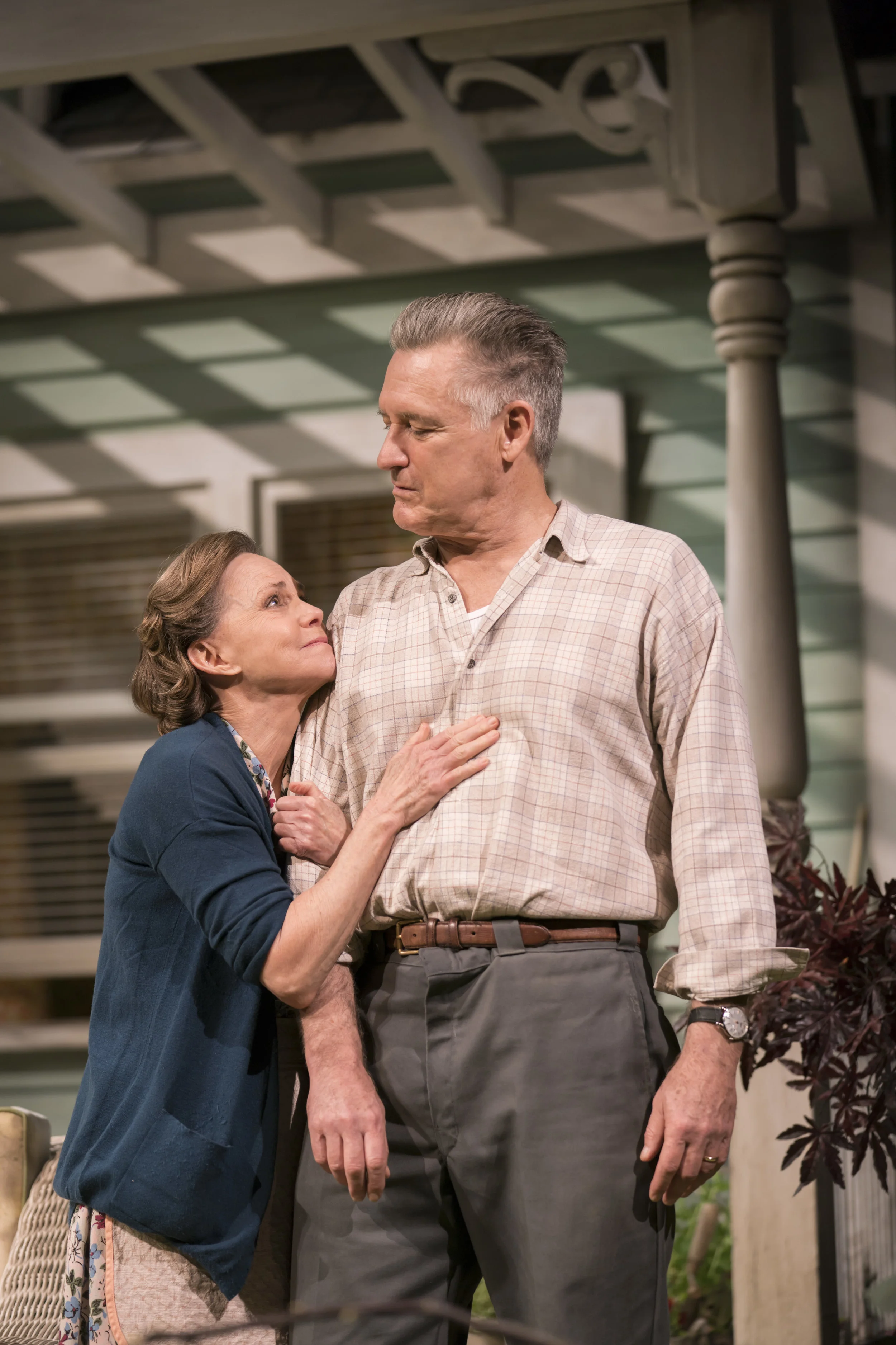 NTL 2019 All My Sons Photography by Johan Persson_01846.jpg