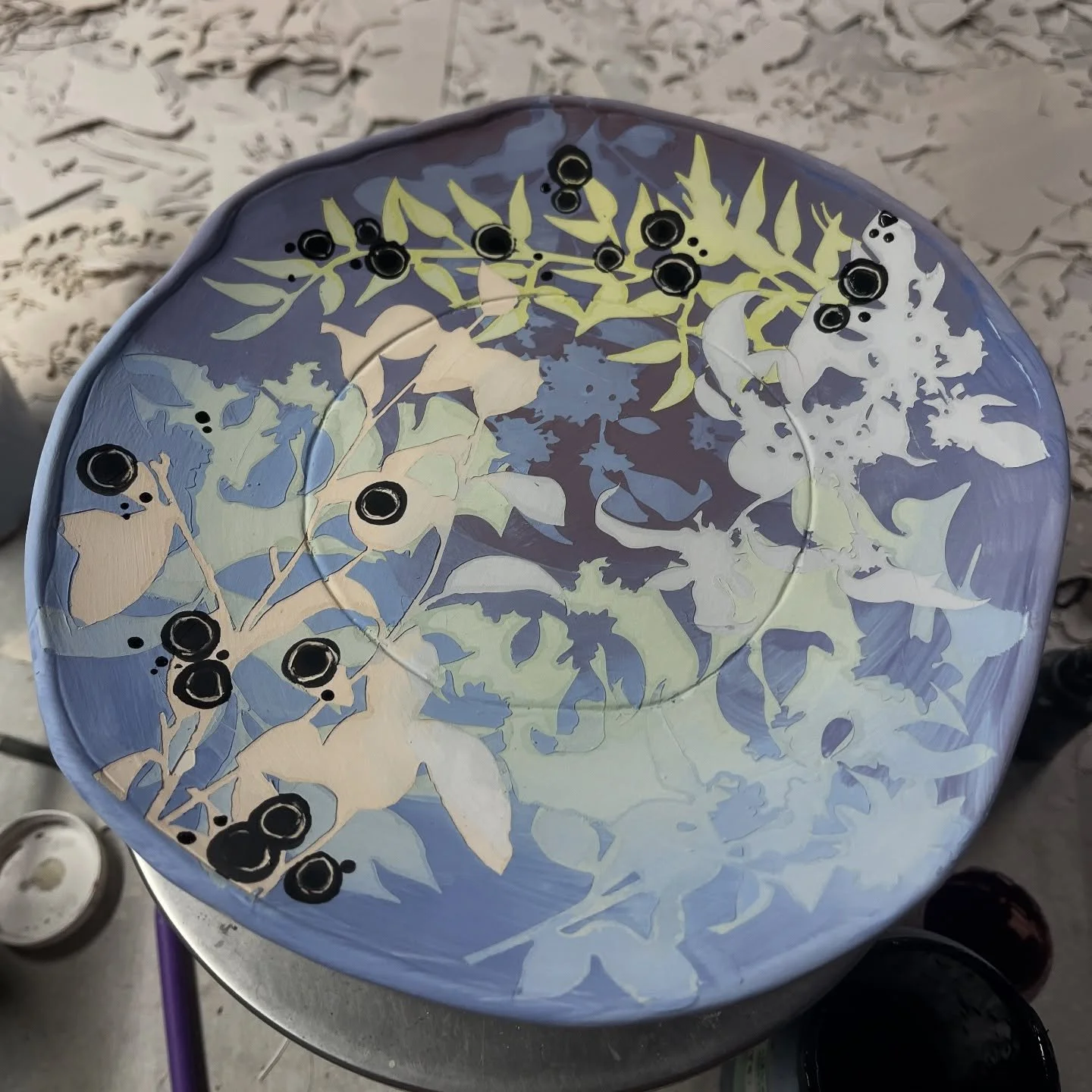 Another plate! Today I&rsquo;m starting the glazing process for one batch of work and finishing the end of underglazing for another bisque&hellip; pots are coming soon!