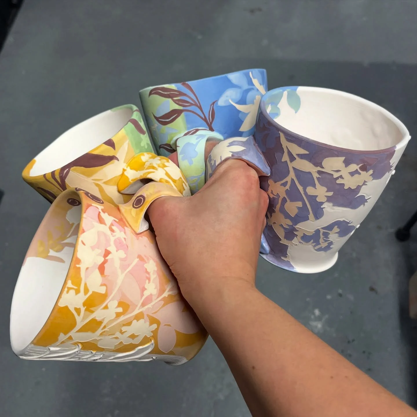 First glaze kiln is firing off and the second is going in tomorrow! 🤞🏻 Fresh pots will spring up on my website on Dec 10th at 7pm EST. 
This weekend I&rsquo;ll be at @historicyellowsprings in PA for their annual Ceramics National exhibition. Please