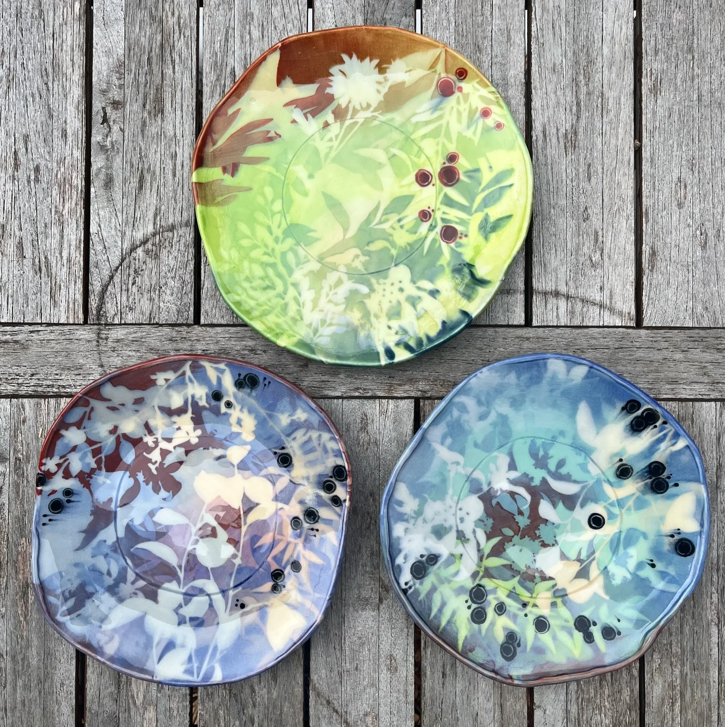 I will have a few plates available this Wednesday, December 10th at 7PM ET. If you&rsquo;d like an emailed notification, sign up for my newsletter via the link in my profile. 🙂