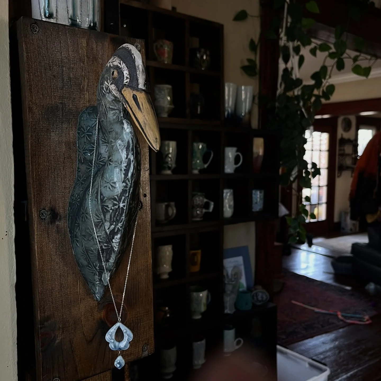 In case anyone was wondering what my super professional necklace photo set up looked like behind the scenes&hellip; I had this excellent model made by @jenallenceramics helping me as I took photos. 😂 Worked like a charm! (Does that count as a jewelr
