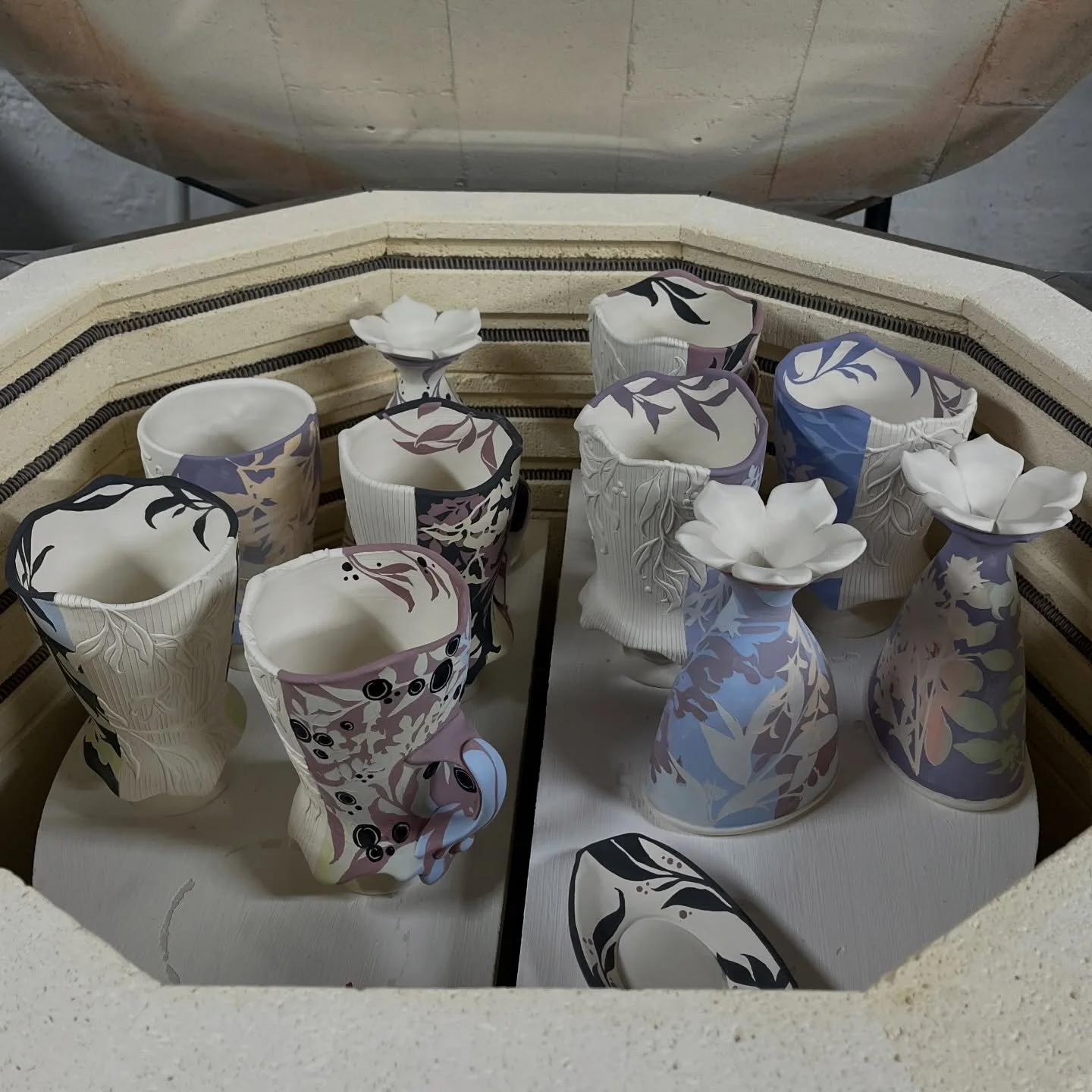 I&rsquo;m unloading the final bisque firing and starting the 3 days of glazing it takes to get the pots ready for their final firing. 😁🤞🏻