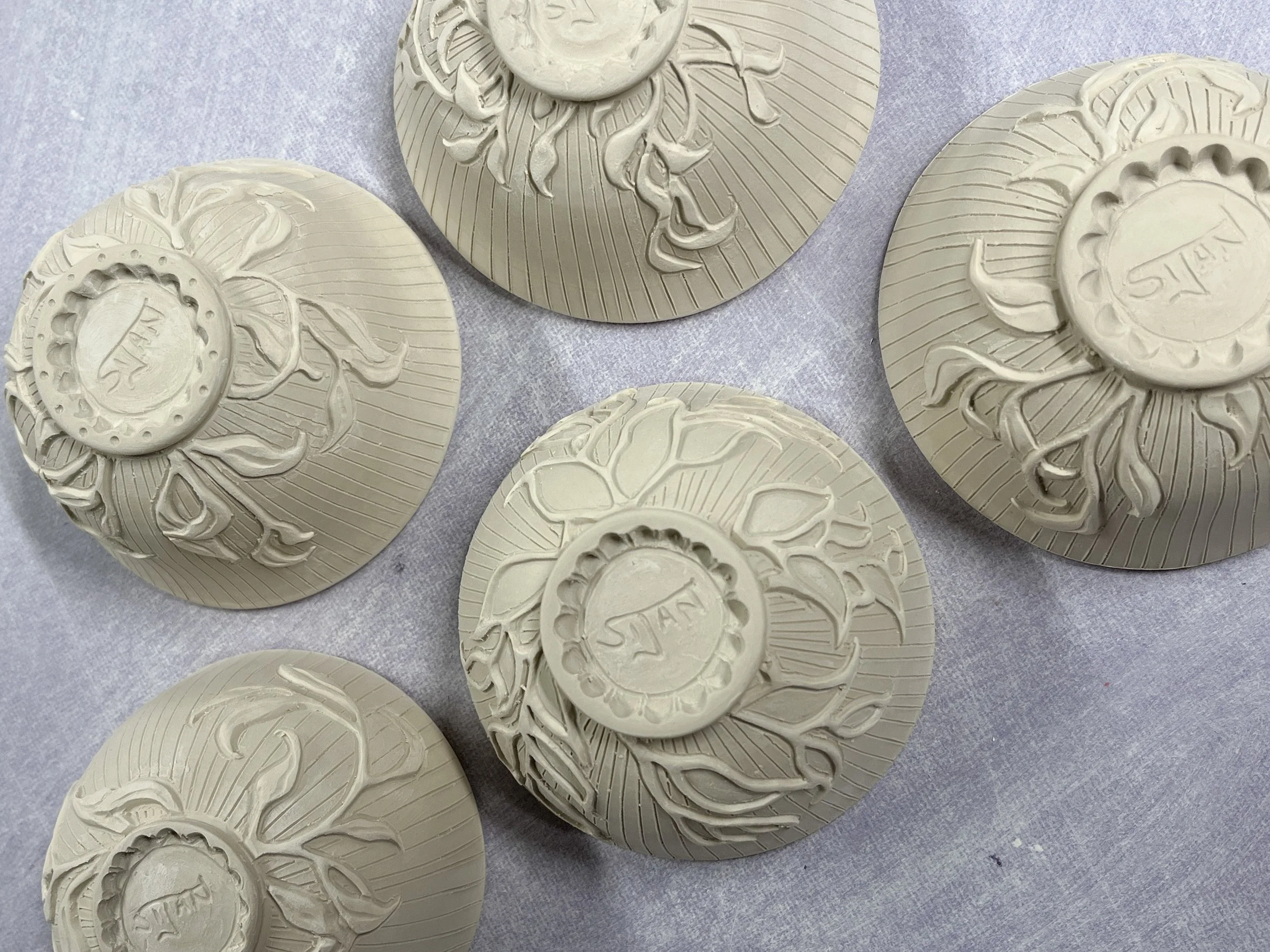 In Person Workshop |(1 day)| Slip Trailing and Carving at Jersey Clay Society in Wharton, NJ