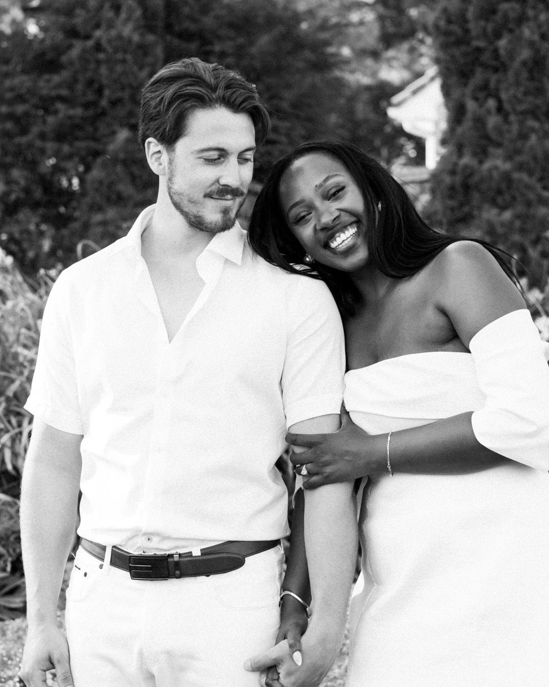 “Hi! I’m planning to ask my girlfriend to marry me…”
That’s how our conversation with Julian started. From that very first call, we knew this was going to be a moment to remember.
Julian reached out not only to have u