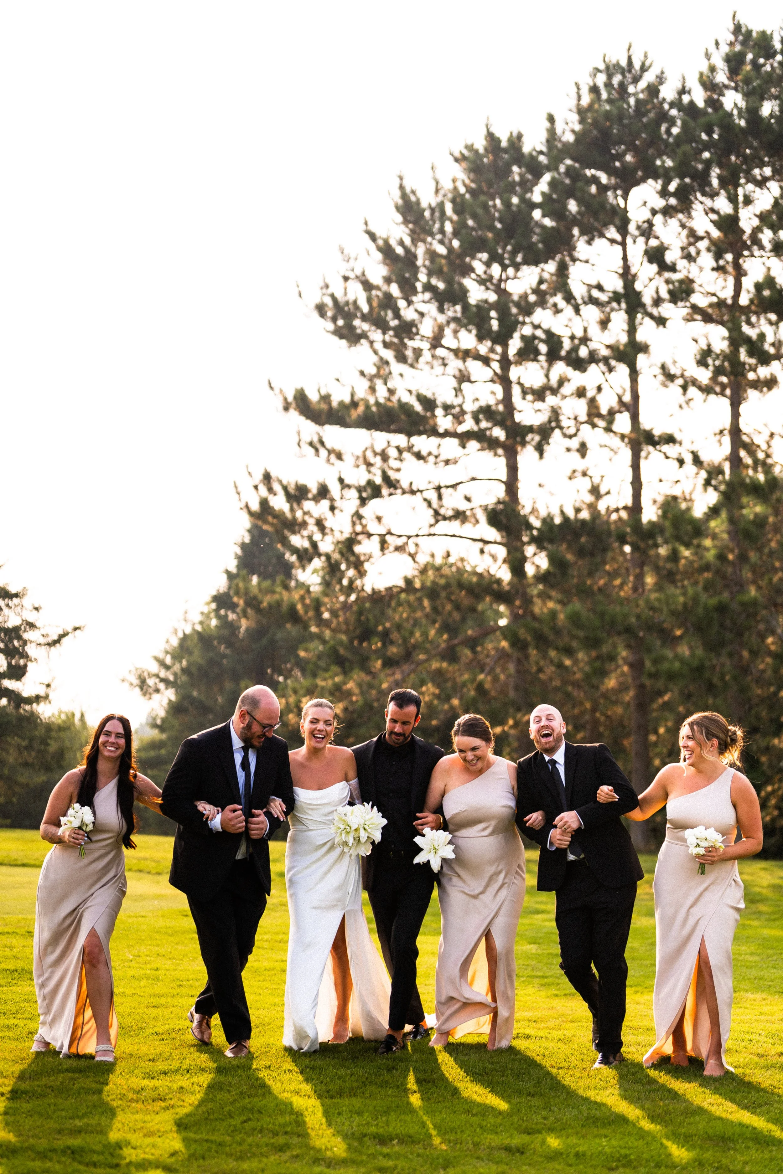 intimate-wedding-bridal-party-portraits-charles-et-annie-photographie.jpg
