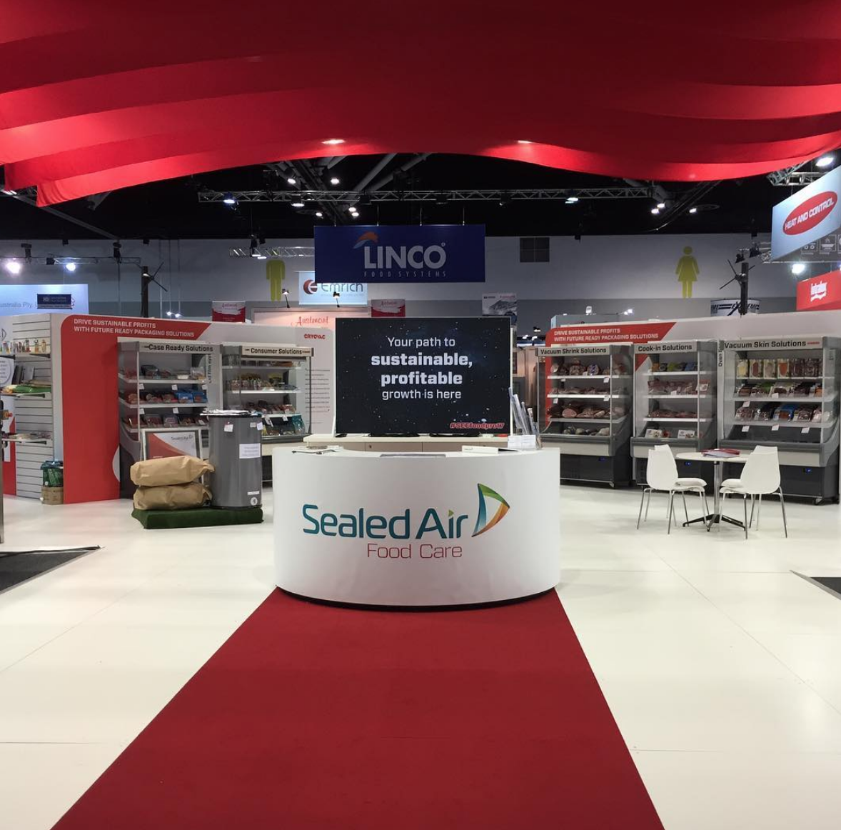 EXHIBITIONS & DISPLAYS