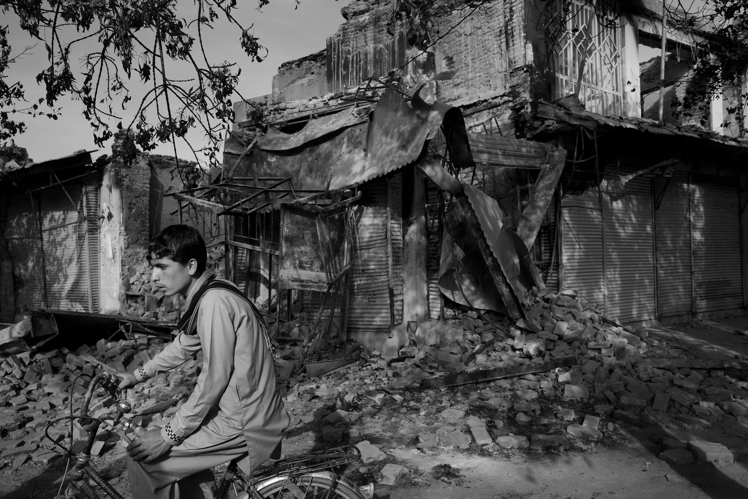  Destroyed markets.&nbsp; 