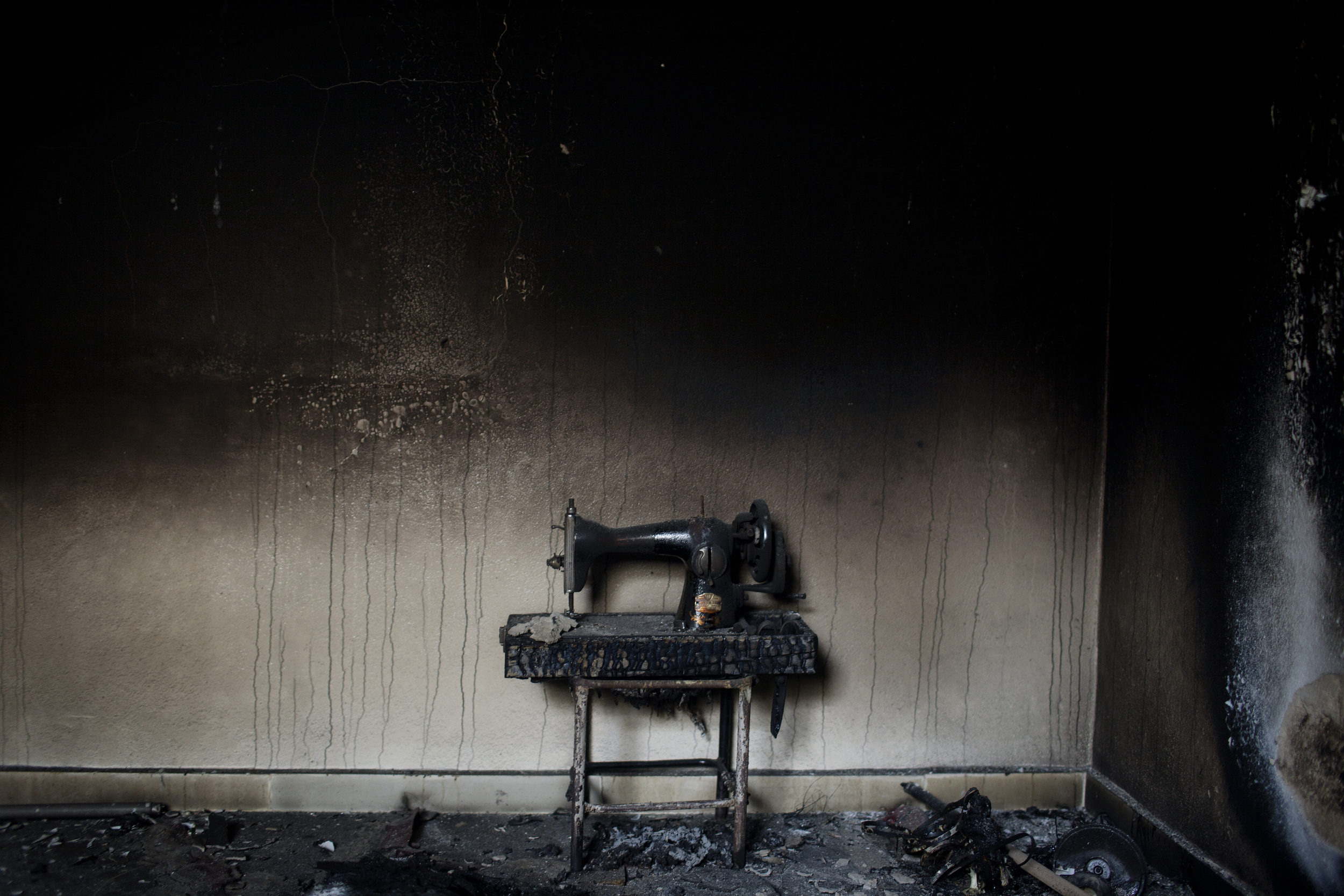  Sewing machine in a home destroyed by the regime, Kili.&nbsp; 