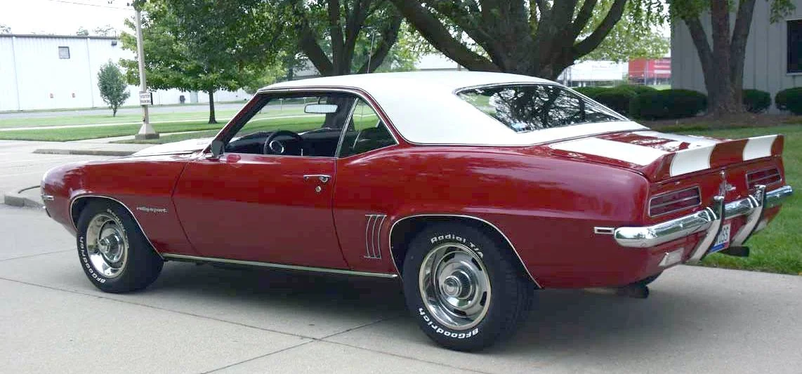 PowerSteering.com rebuilt the gearbox for this Z28. Owned by James in Cincinnati , OH ( Jan 2019)