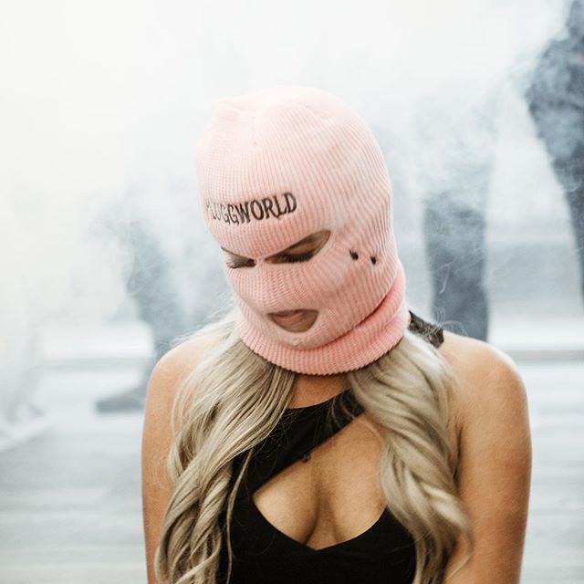 📷 @iironic | @issaliaaa