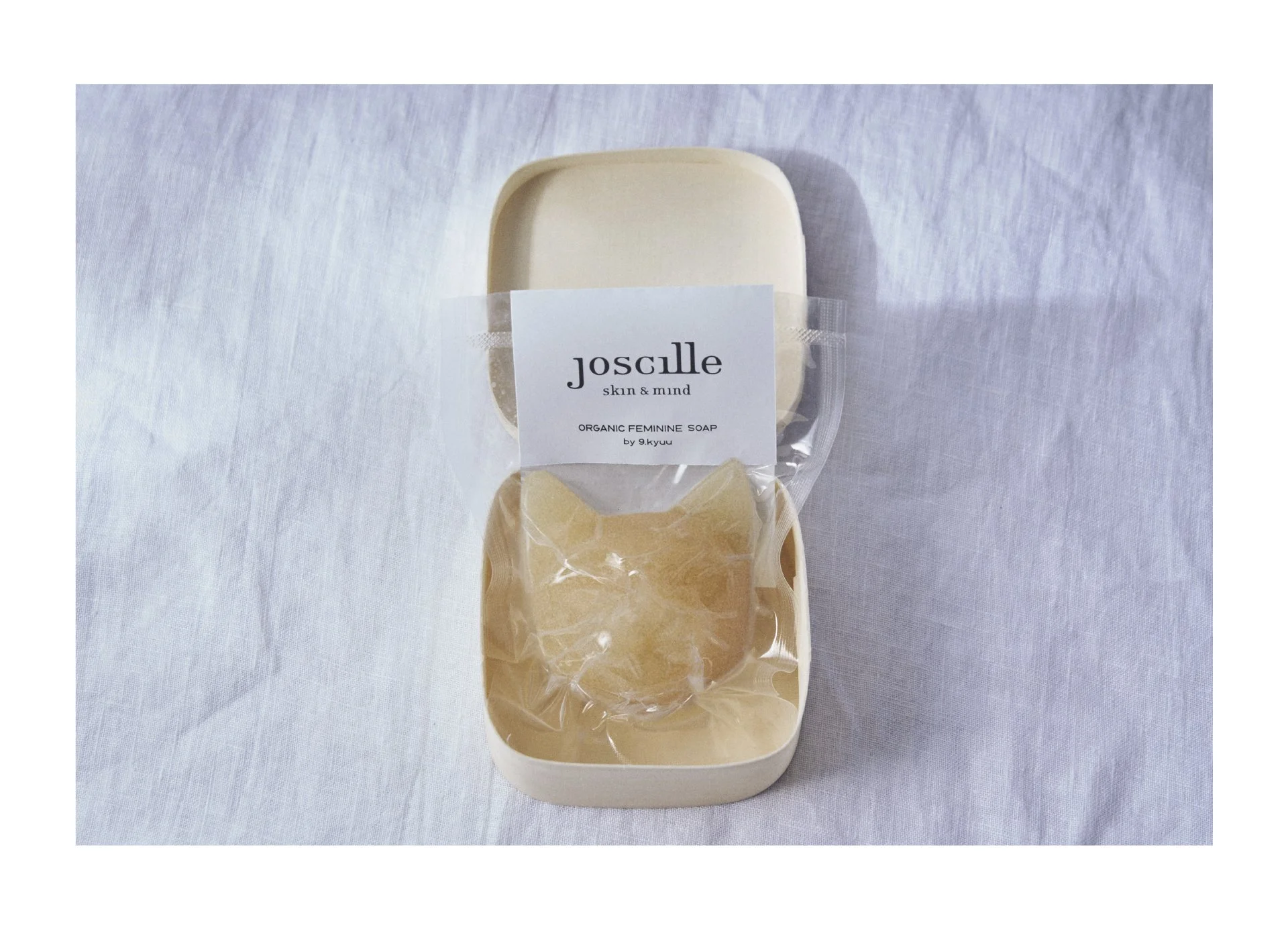 joscille_soap_03_211214.jpg