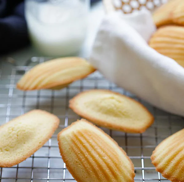 How to Eat Like a Parisian