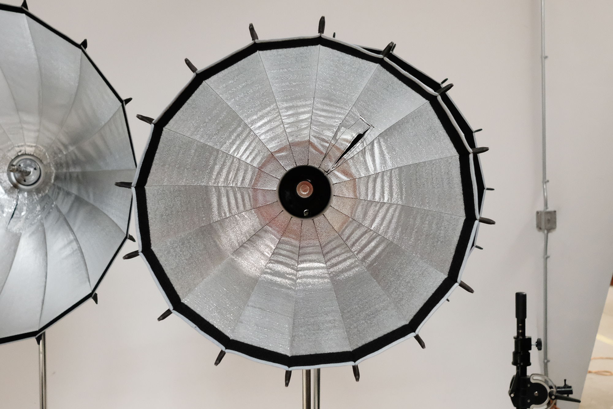 Parabolix Light, Photo & Video Parabolic Light Shaping