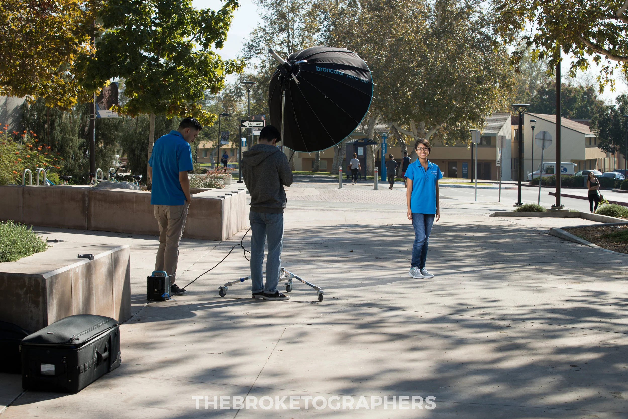The Para 133 is easily capable of evenly lighting a full-length portrait.