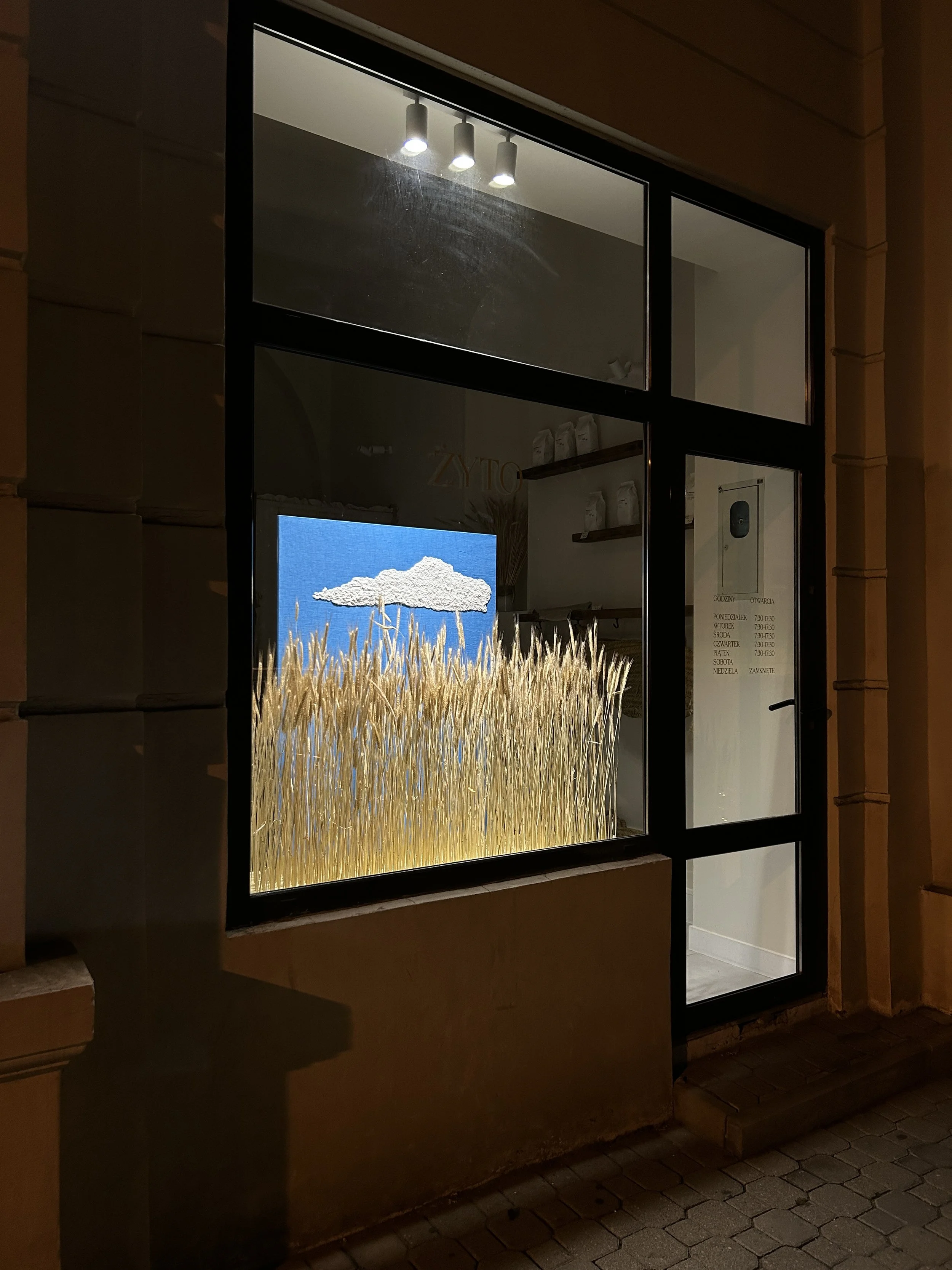 Witryna Sklepowa "Wypiek Lata"