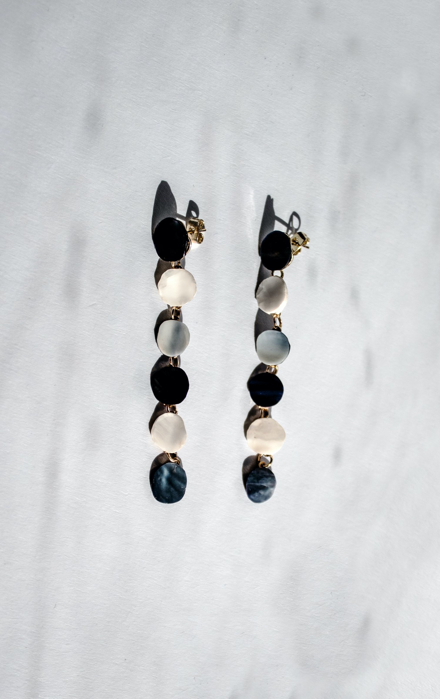 SYMPOHNY EARRINGS