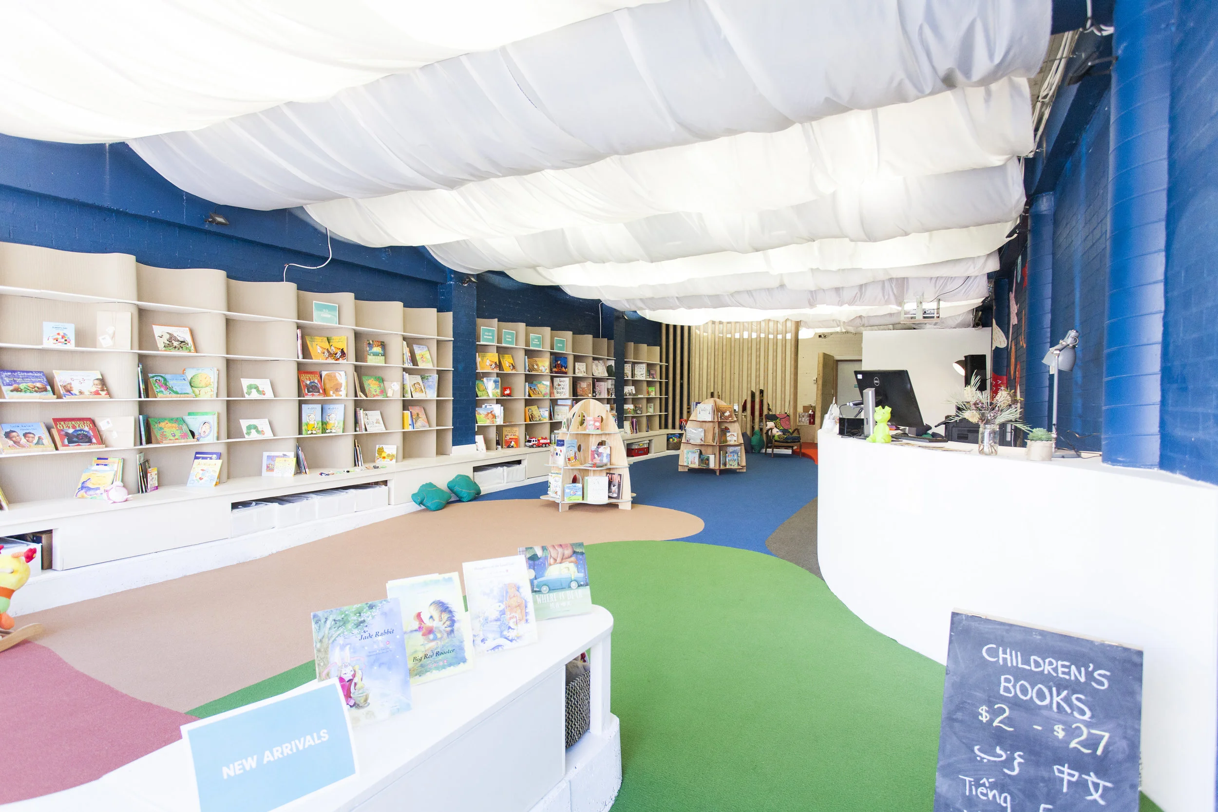 LostInBooks - shop.jpg