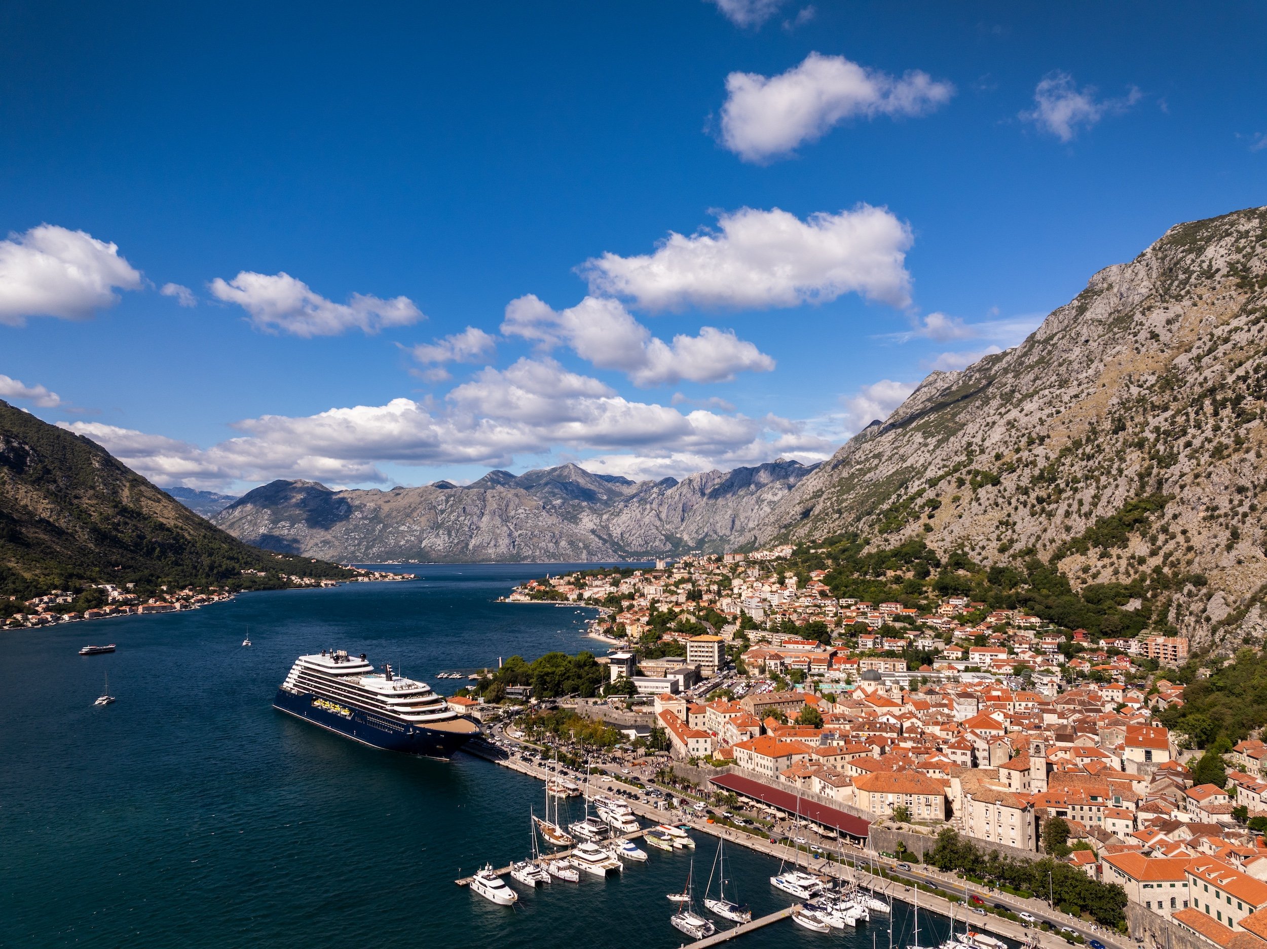 Kotor Ship from Air 0151.jpg