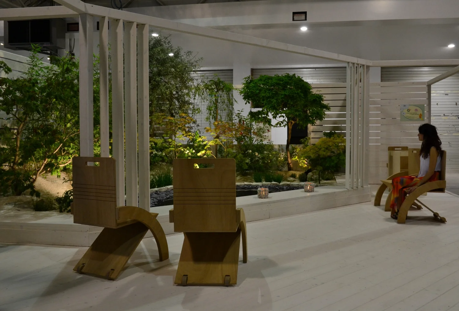 Garden in White 02.JPG