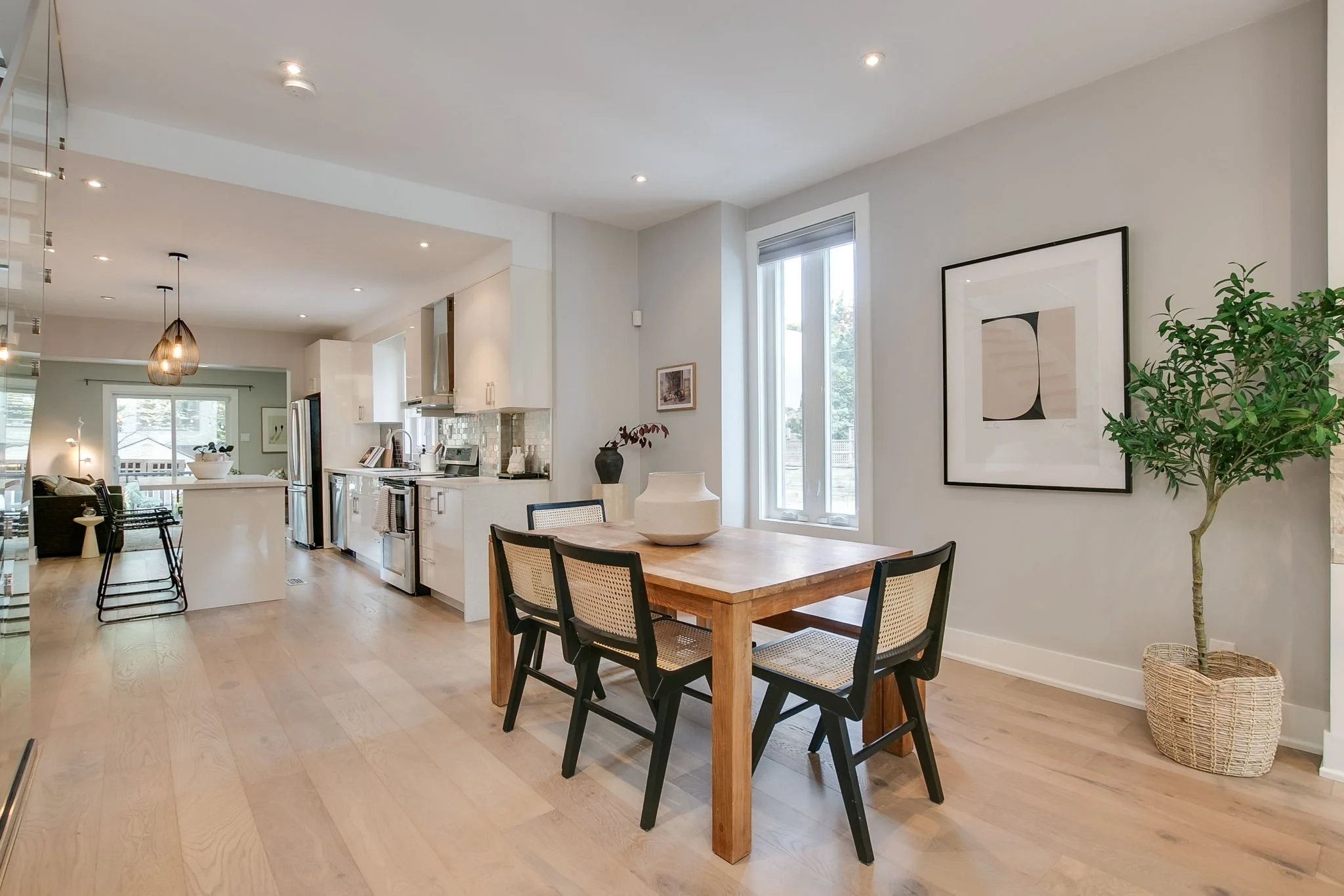 14-web-or-mls-12_001_Dining Room.jpg