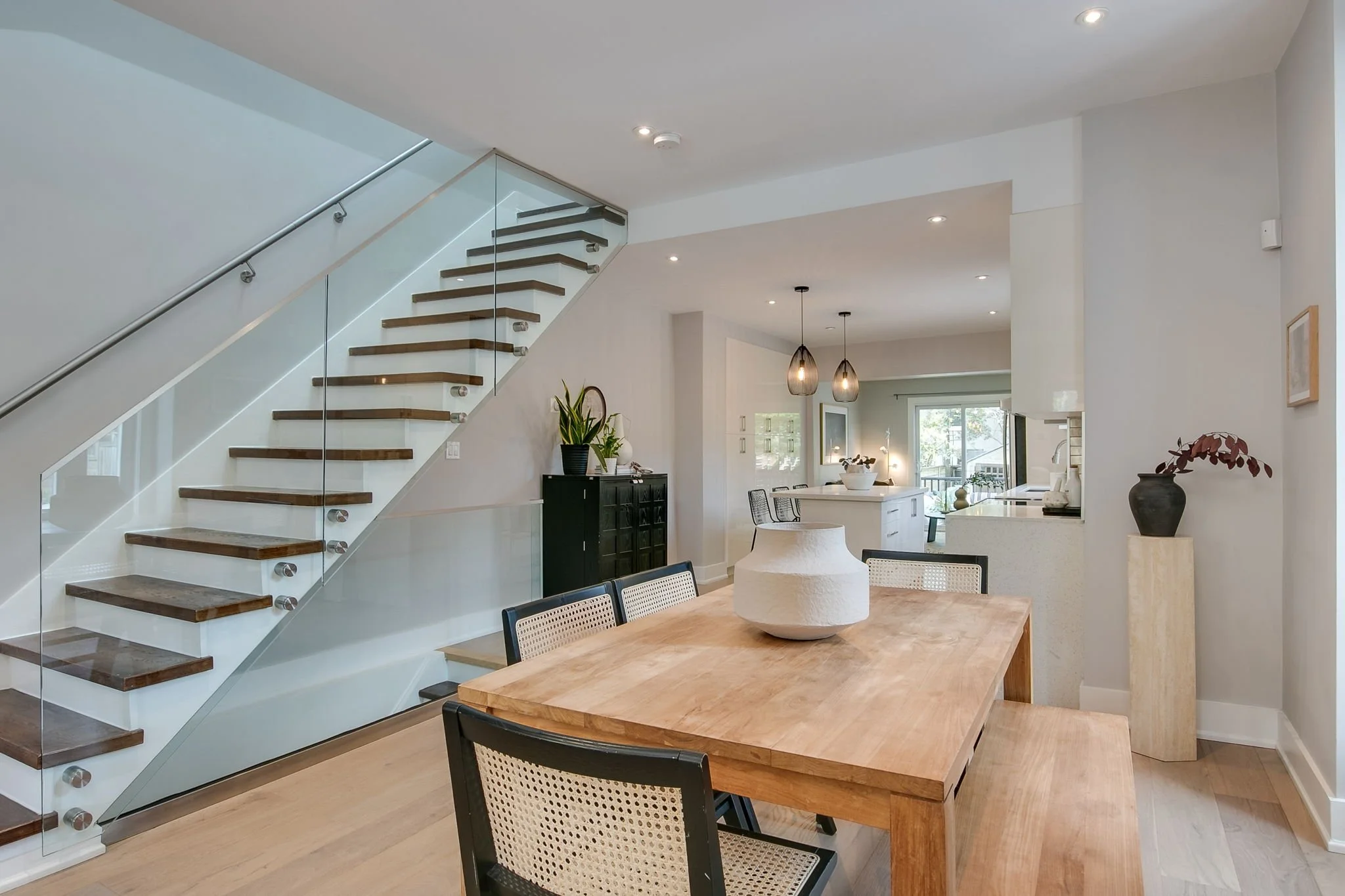 18-web-or-mls-12_005_Dining Room.jpg