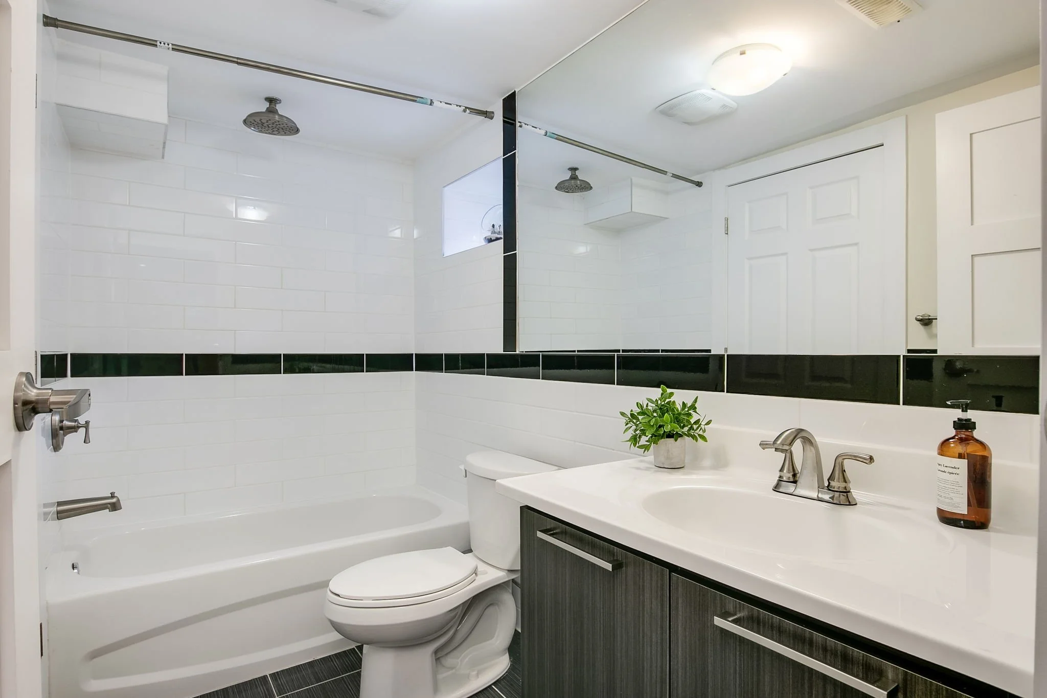 45-web-or-mls-60_007_Lower Level.jpg