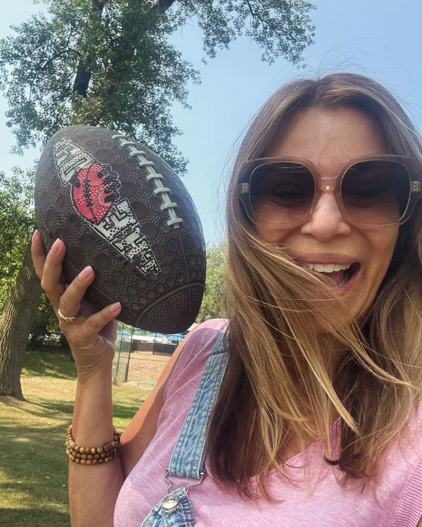 PSA: Stop giving people flowers when they really just want a damn football.

Many years ago, during my first marriage (yes, I had a prequel), we sat in a therapist&rsquo;s office trying to figure out why nothing we did made the other person happy. 

