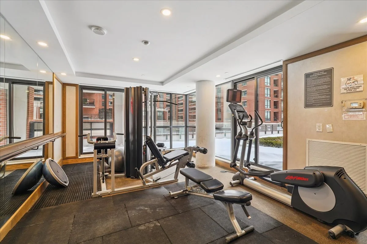 019-Exercise Room.jpg