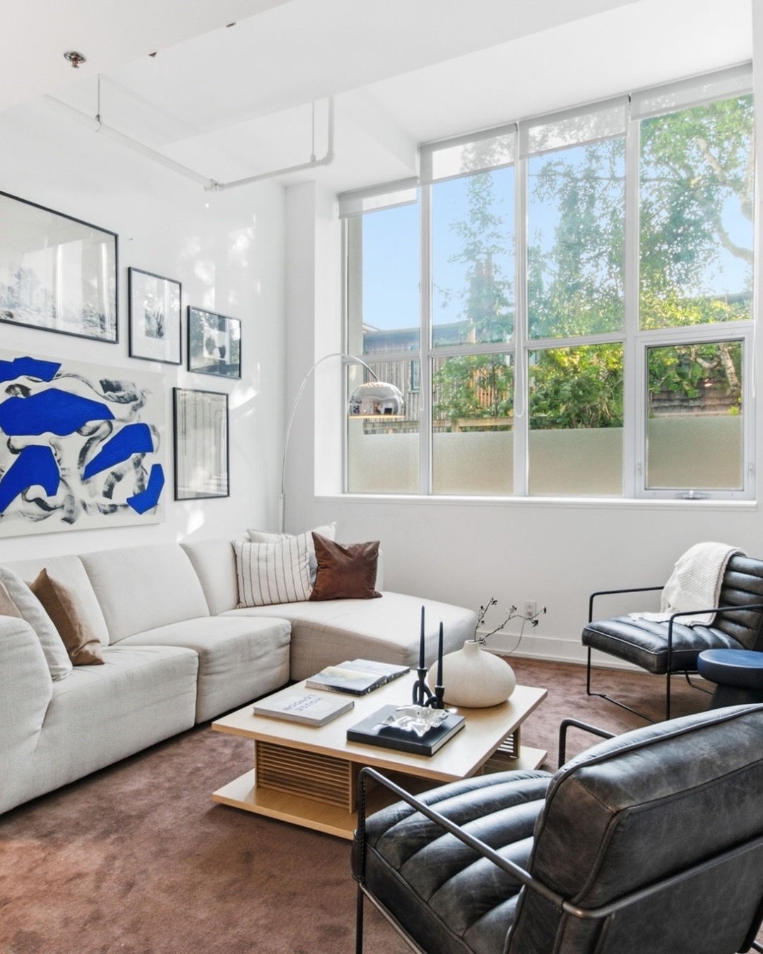 If your condo had an entire floor of flexible space, what would you do with it?

Studio. Office. Workshop. Whatever you&rsquo;re doing, this Corktown lofthouse was built to keep up.

📍Suite 109-510 King St E, Toronto

Take the full tour at Lewisandc