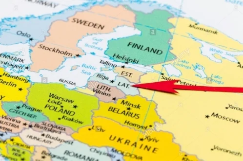 red-arrow-pointing-latvia-on-the-map-of-europe-continent-HEDMCC.jpg