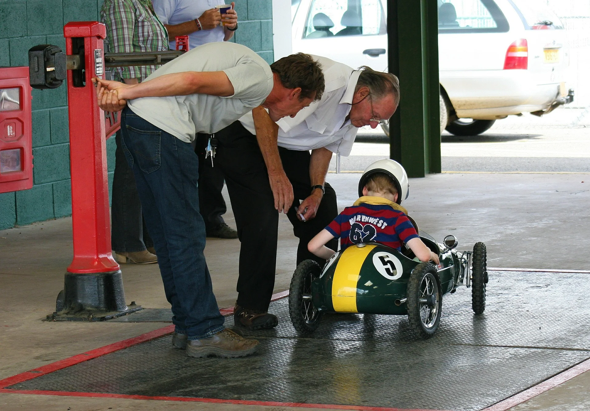 Nashville insurance insight: When should you put your kids on their own auto policy?