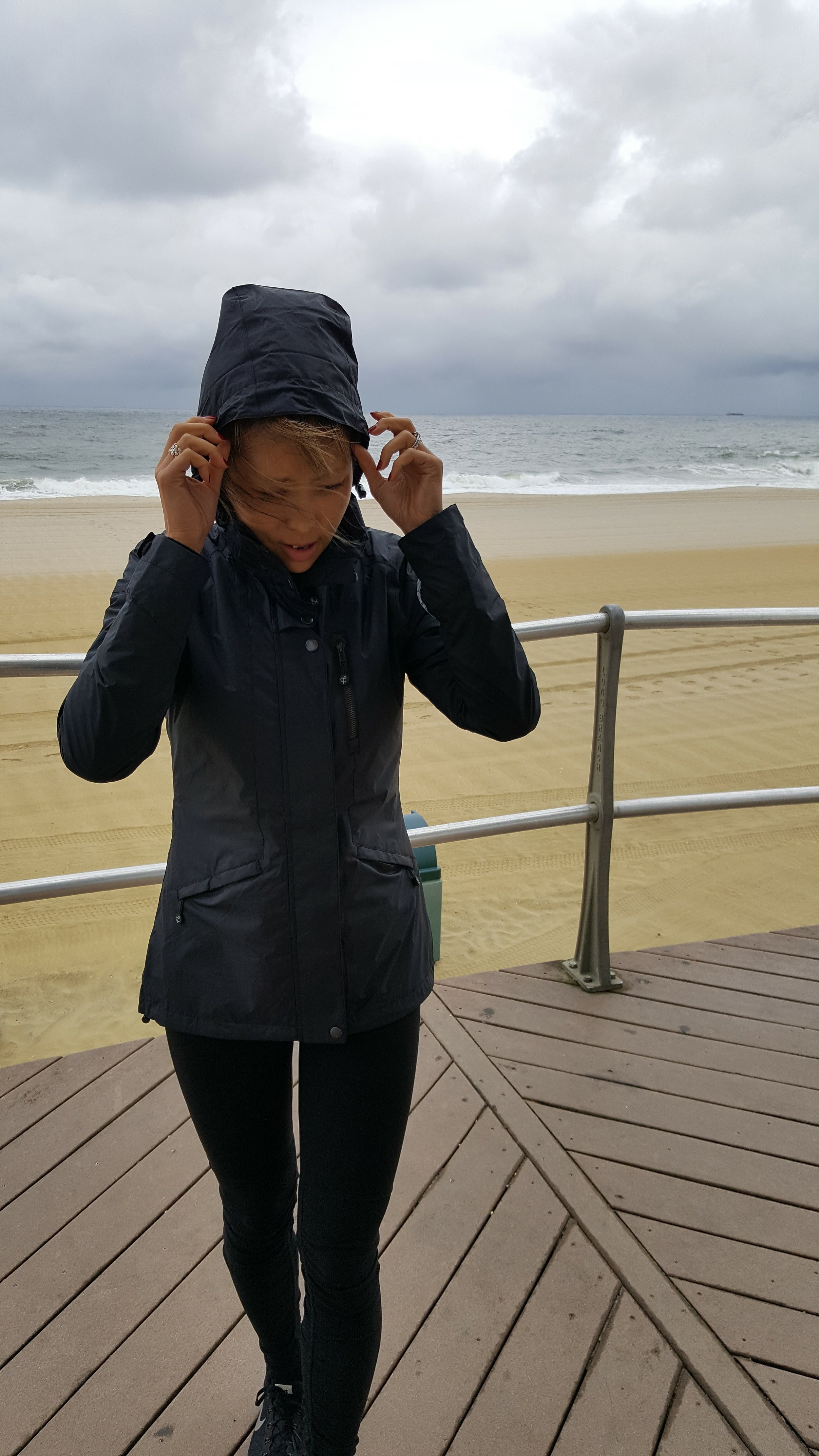 Yes! Really windy here!