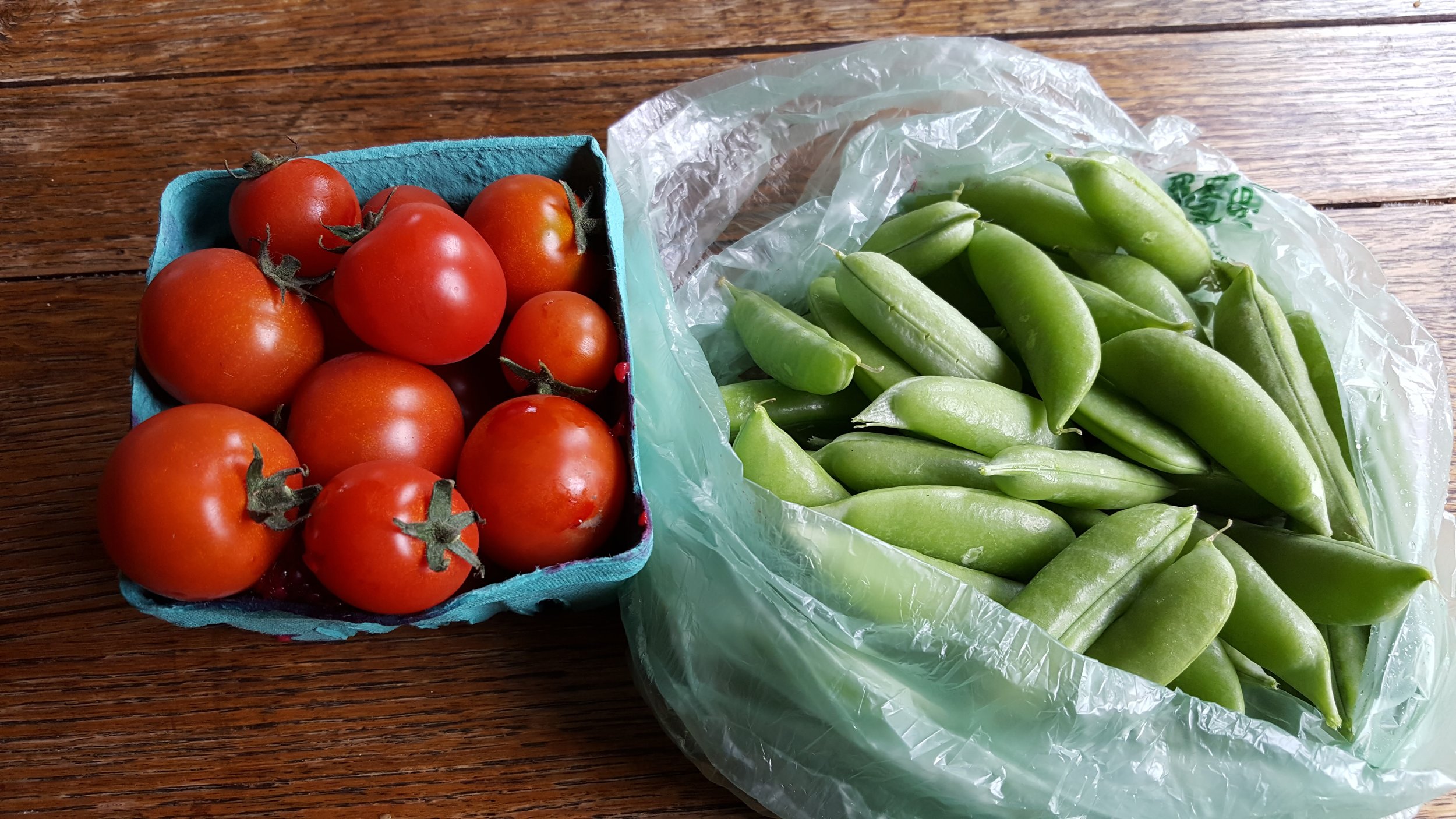 These tomatoes and snap peas make my heart sing!