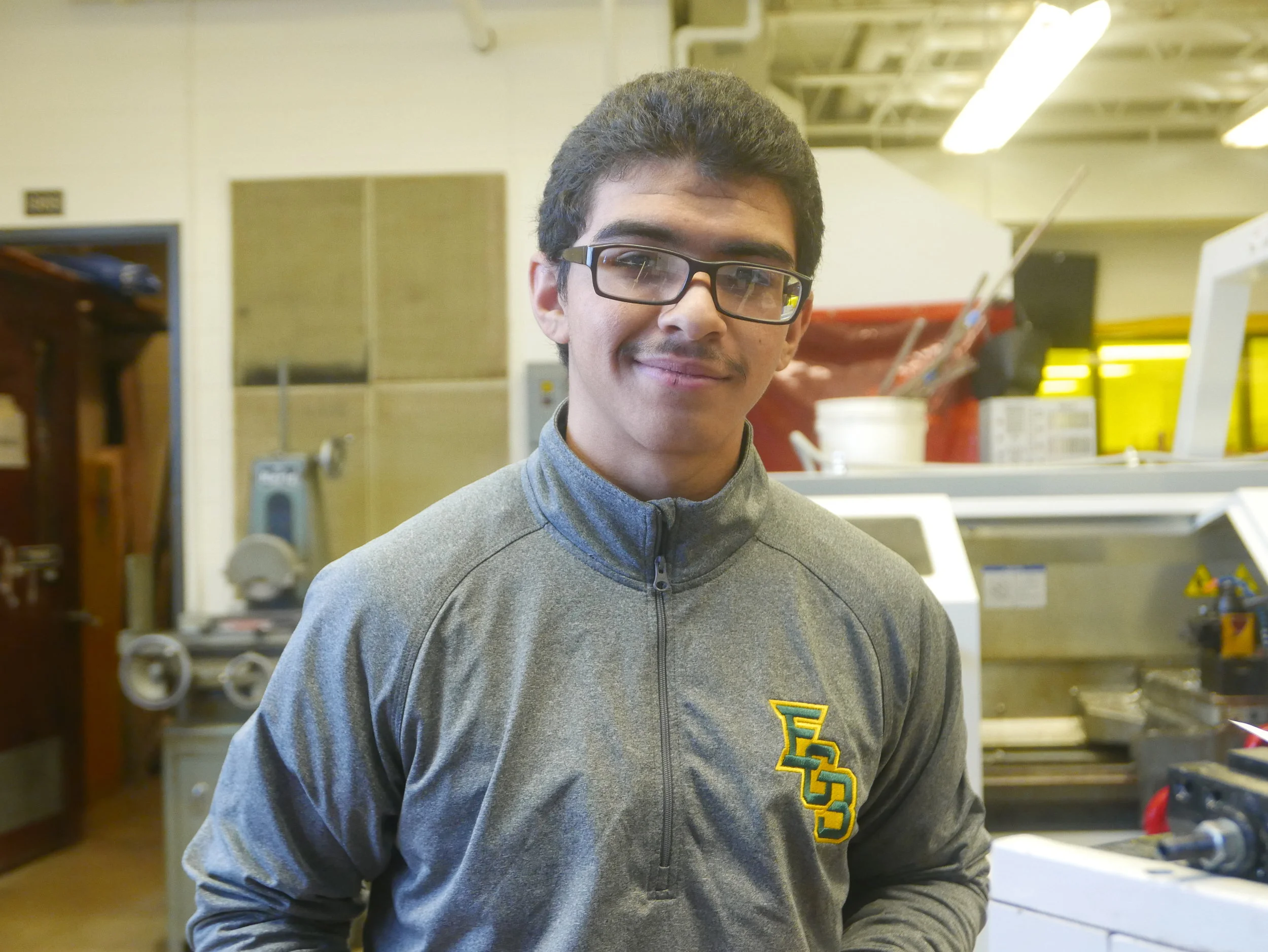 Student Spotlight: Manufacturing program shapes Elk Grove student's future career