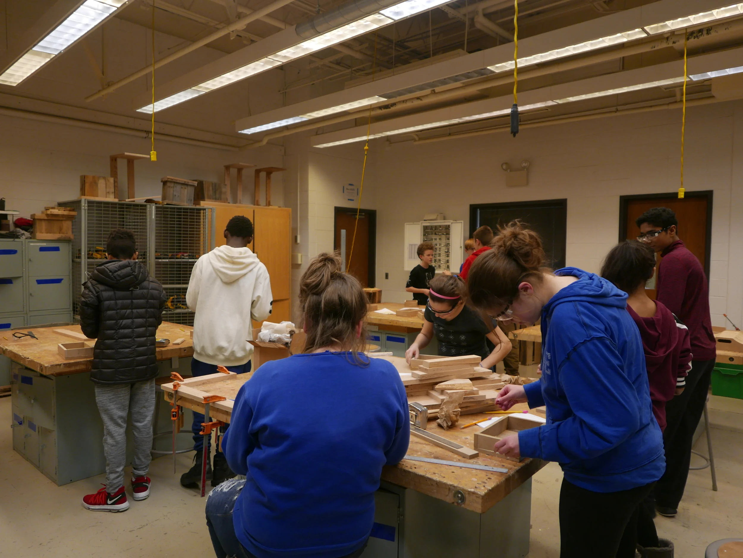 STEM and manufacturing career exploration expands to middle schools