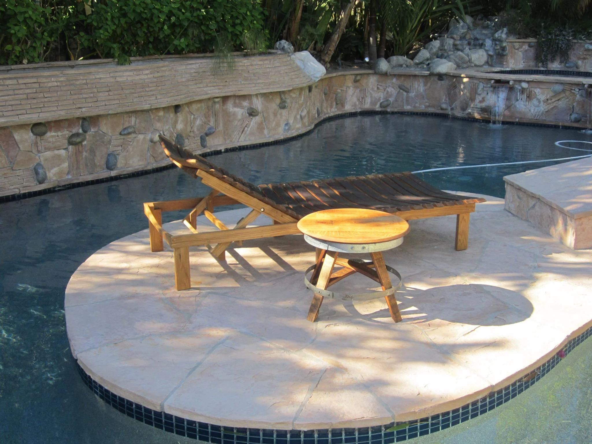 barrel inspired lounge chair with side table.jpg