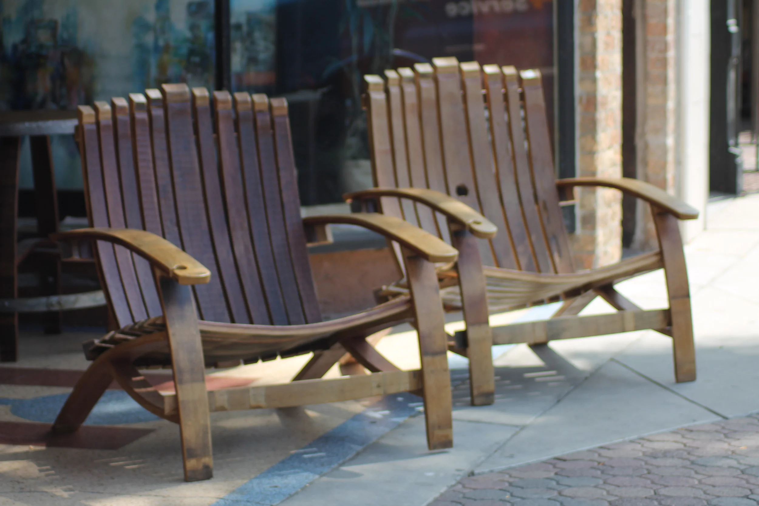 Extra Wide Lounge Chairs