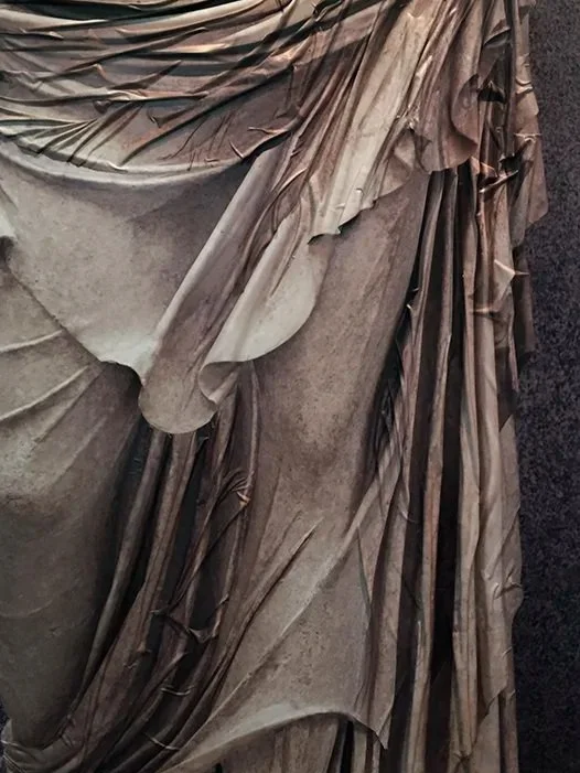 Shaggy Drape_7480_gregglefevre_neoneoclassical_photographicreliefs.jpg