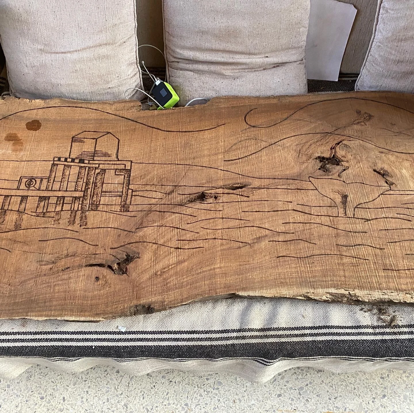 Ocean view headboard 