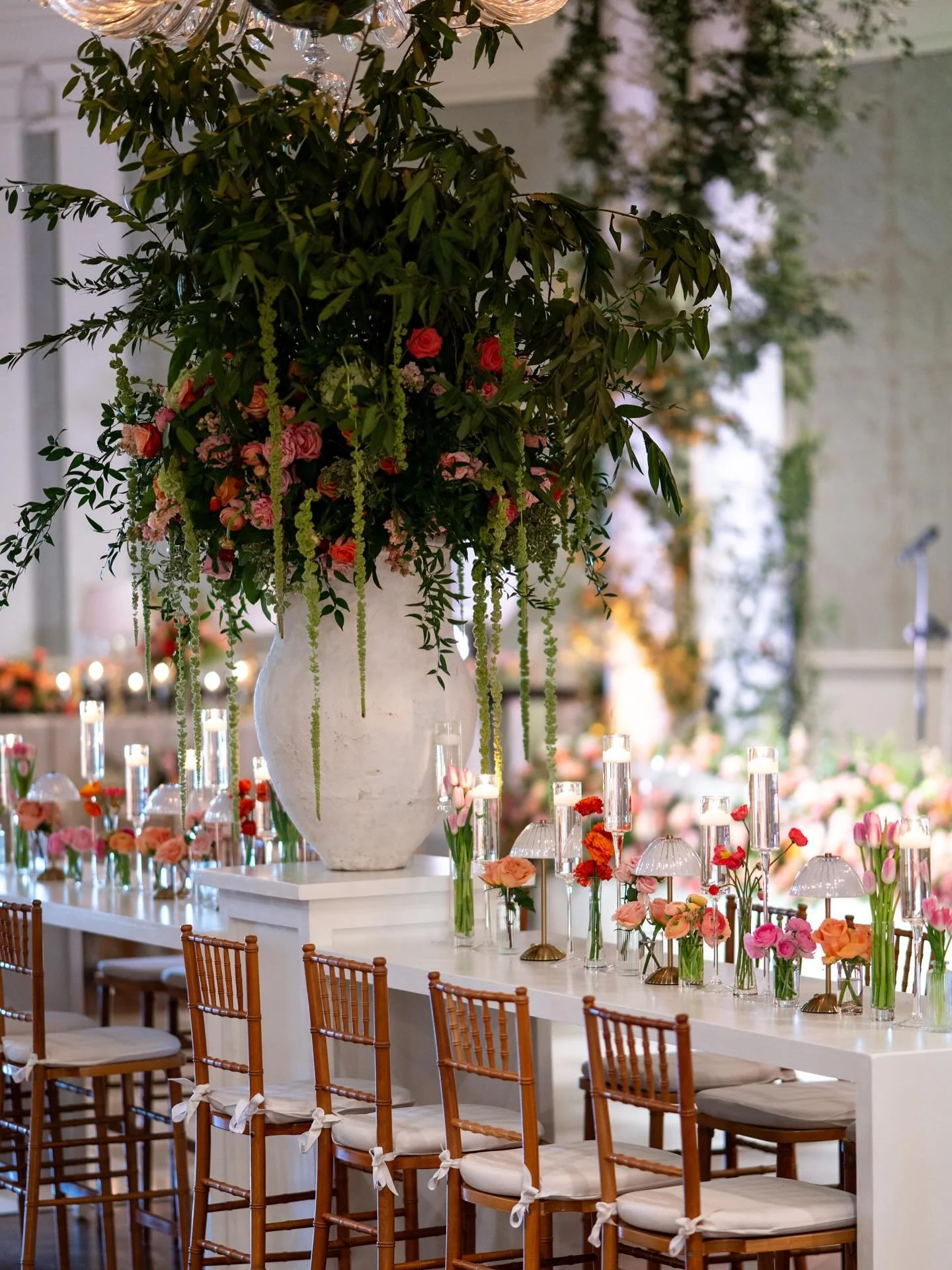 Searching for floral inspo? You&rsquo;ve come to the right place! 😍

Planning: Kelly for Kelly Doonan Events 
Photography: @chrisbaileyphoto 
Florals and Decor: @floraeventi 
Lighting: @360avdesign 
Entertainment Management: @gulfcoastentertainment 