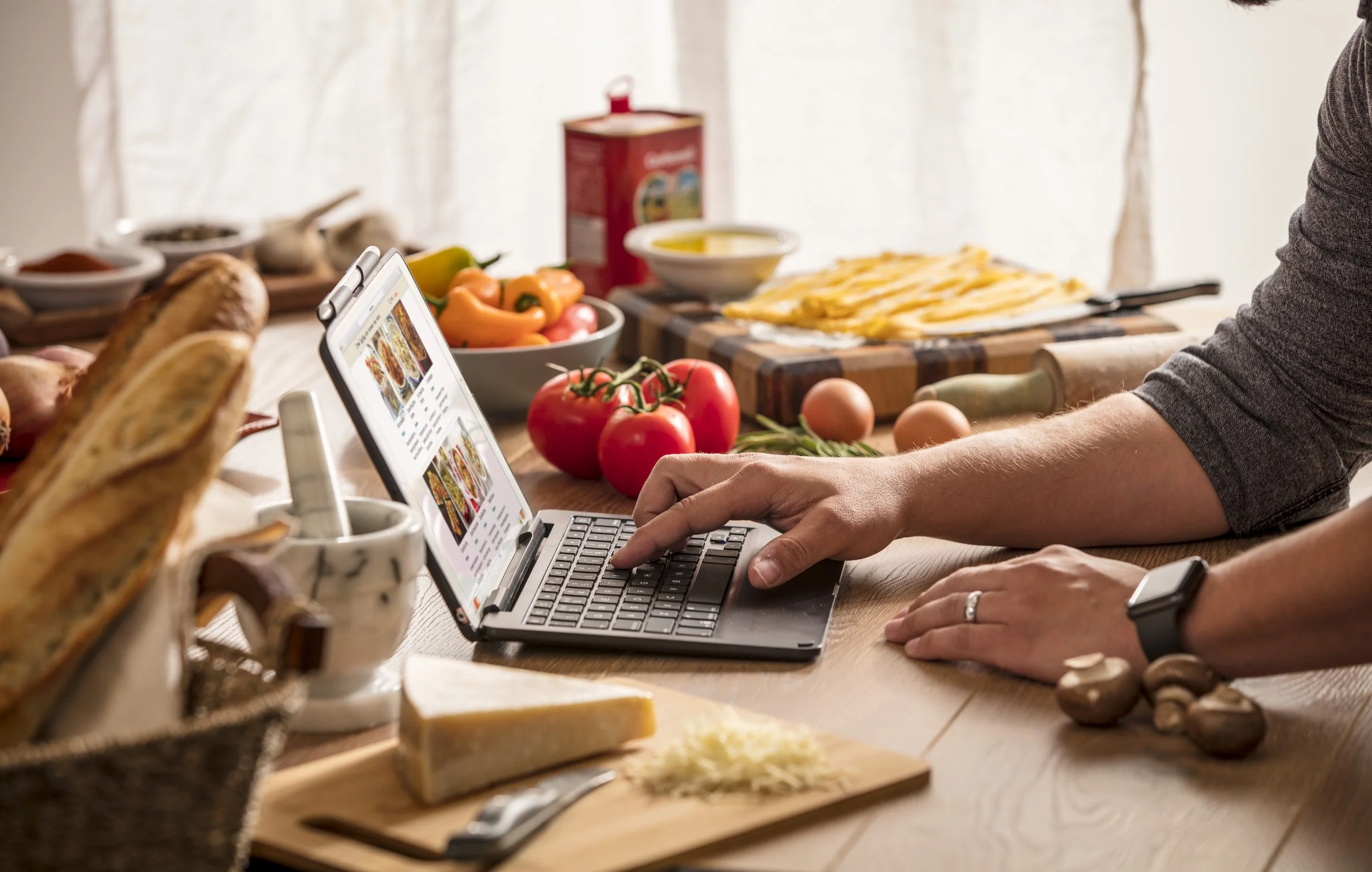 ZAGGKitchen0013_R1_1.jpg