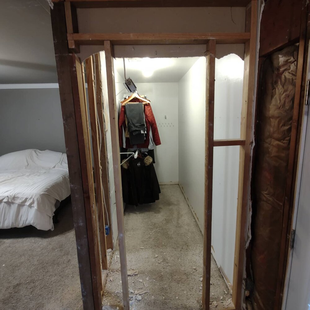 The bedroom in Drew’s primary suite was very spacious compared to his narrow closet. He envisioned a more comfortable floor plan.