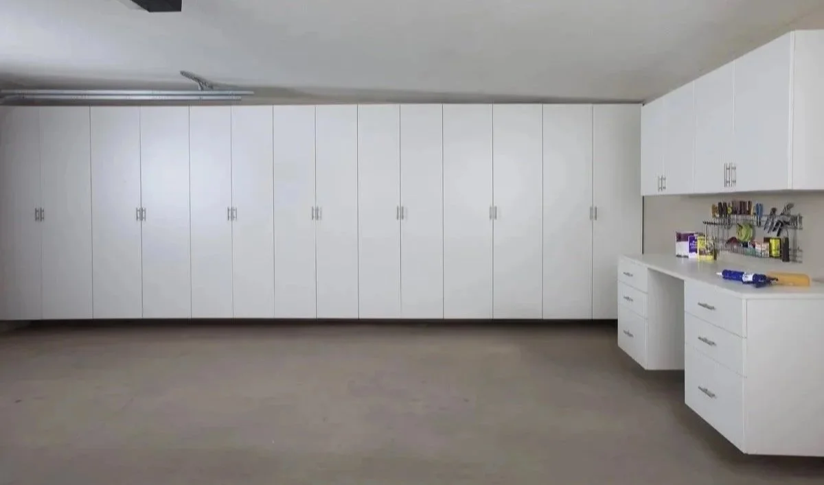 White-Cabinets-with-Workbench-no-car.jpg
