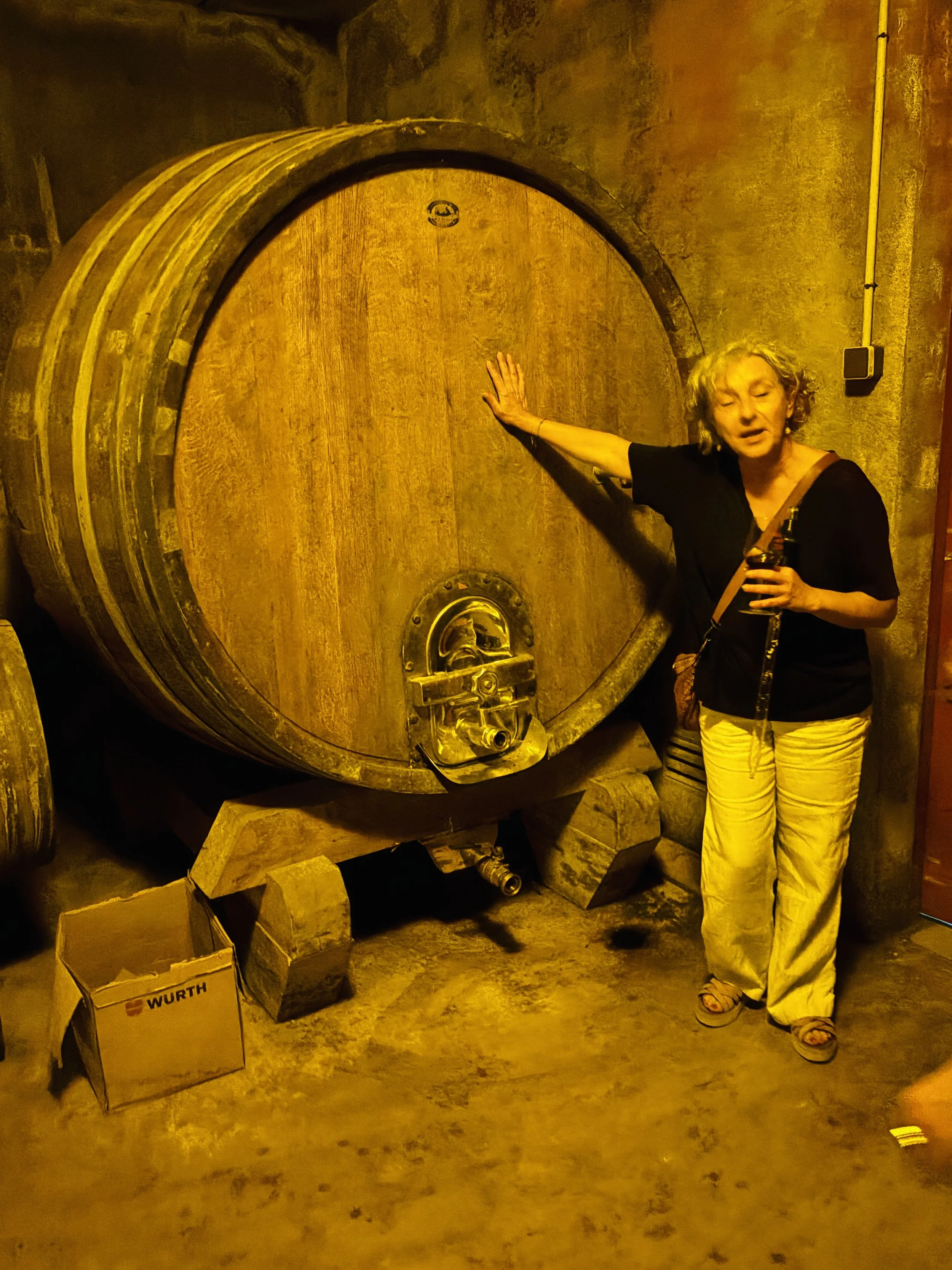 PARTIDA CREUS ANTONELLA WITH BARREL.jpg