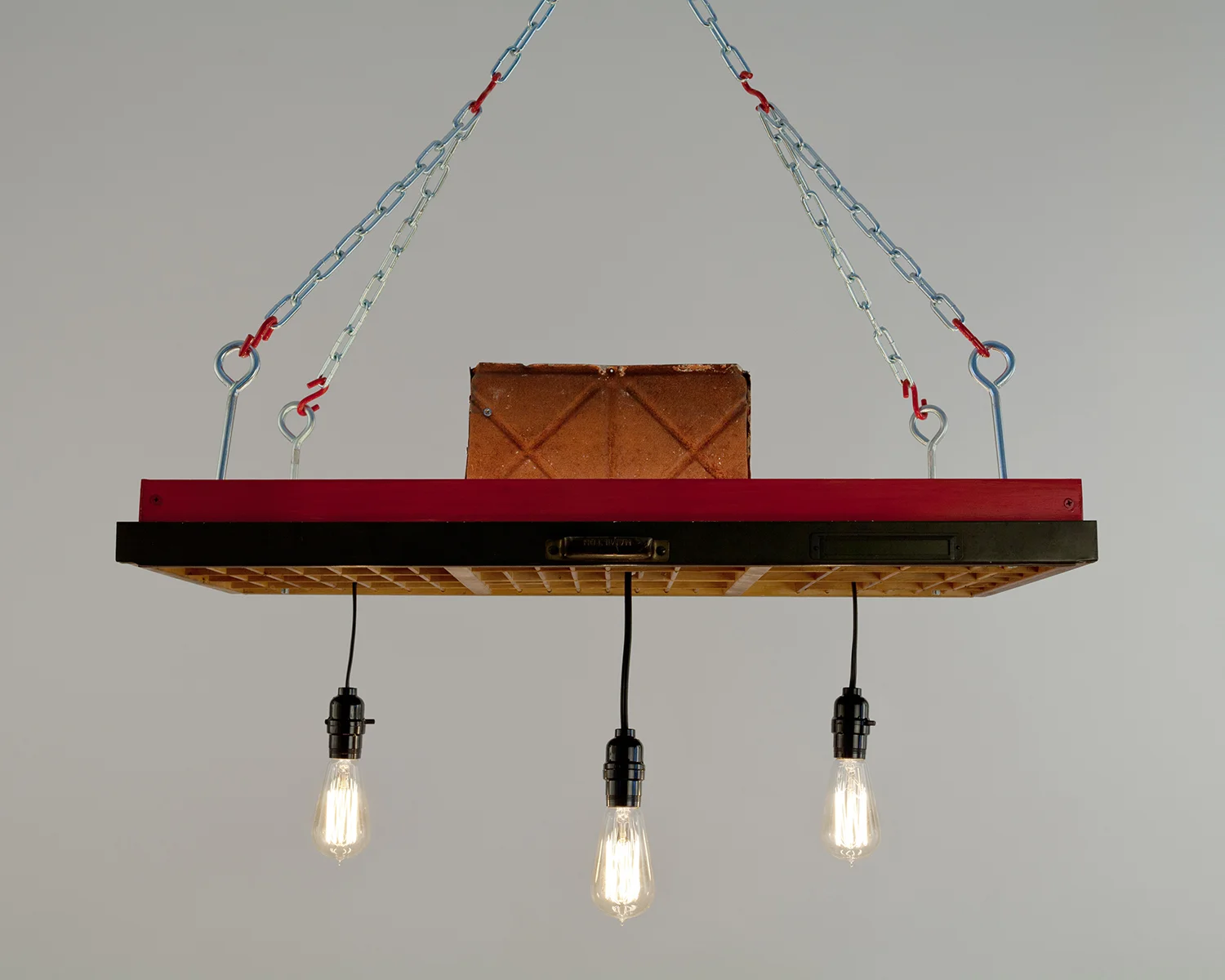 Type Tray Chandelier
