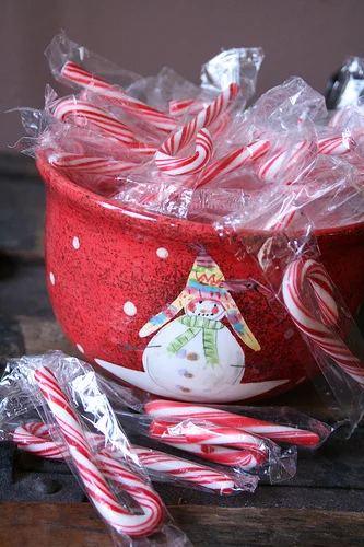 recipe for peppermint bark & peppermint ice cream! what is not to love?