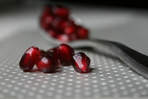 pom seeds