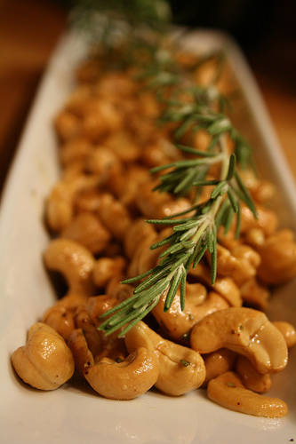 cashews